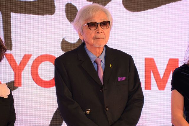 水川あさみ、美しいデコルテあらわなドレス姿！（6枚目）