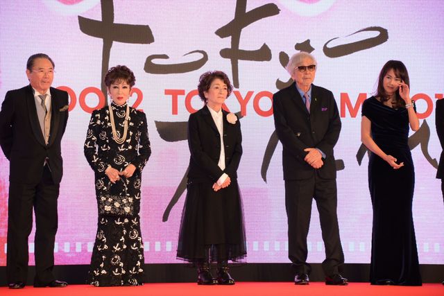 水川あさみ、美しいデコルテあらわなドレス姿！（8枚目）