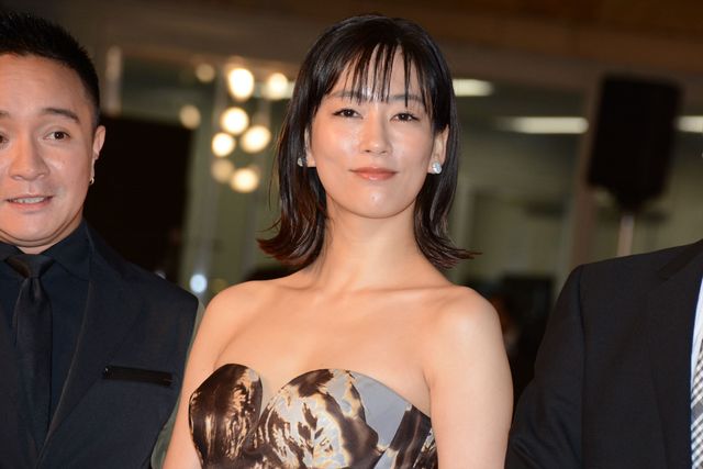 水川あさみ、美しいデコルテあらわなドレス姿！（38枚目）