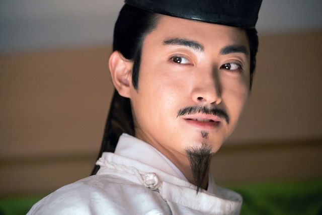 道長VS三条天皇の壮絶バトル…「光る君へ」第42回場面写真：フォトギャラリー