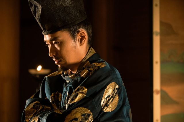 道長VS三条天皇の壮絶バトル…「光る君へ」第42回場面写真（10枚目）