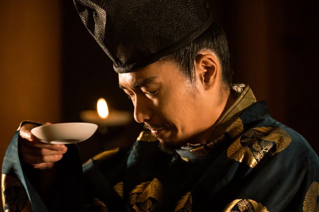 道長VS三条天皇の壮絶バトル…「光る君へ」第42回場面写真（11枚目）