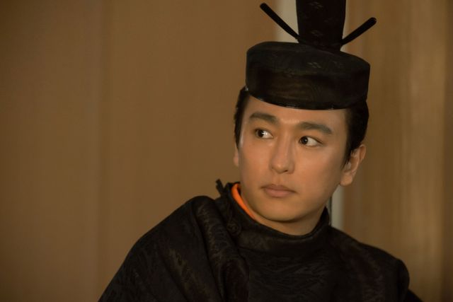 道長VS三条天皇の壮絶バトル…「光る君へ」第42回場面写真（13枚目）
