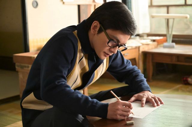 落ち込む嵩（北村匠海）…「あんぱん」第22週「愛するカタチ」第106回（3枚目）