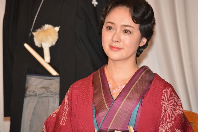 貫地谷しほり・松本若菜・羽田美智子・松重豊・柳沢慎吾が共演！：フォトギャラリー