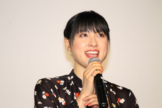 佐藤健＆土屋太鳳、大阪で仲良しエピソード！（6枚目）