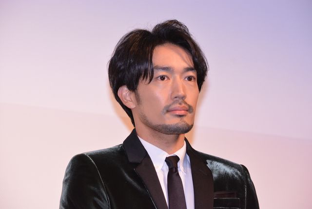 濃い時間を過ごしています！新垣結衣＆星野源が契約結婚！ドラマ「逃げ恥」舞台あいさつフォトギャラリー（4枚目）