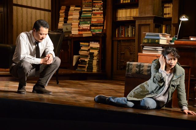 志田未来＆田中哲司が二人芝居に挑戦！舞台「オレアナ」フォトギャラリー（12枚目）