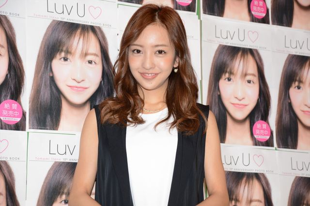 板野友美の素顔がギッシリ！フォトブック発売記念イベントフォトギャラリー（7枚目）