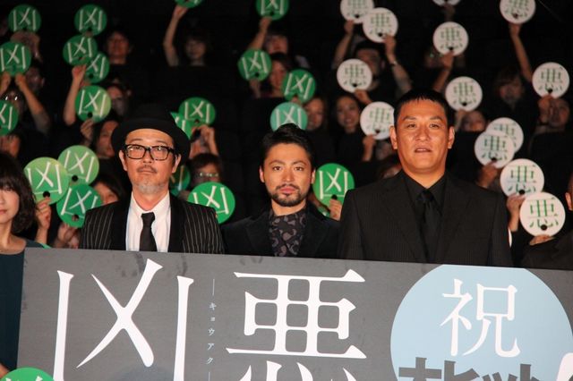 山田孝之、充実感！映画『凶悪』初日舞台あいさつフォトギャラリー（8枚目）