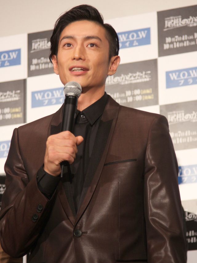 ドラマWスペシャル「尾根のかなたに～父と息子の日航機墜落事故～」舞台あいさつ写真ギャラリー（4枚目）