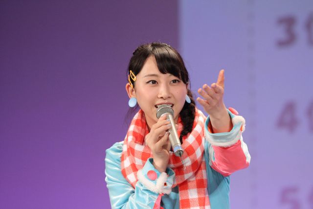 マフラーがキュート！SKE松井玲奈フォトギャラリー（6枚目）