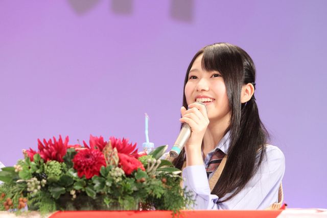 マフラーがキュート！SKE松井玲奈フォトギャラリー（12枚目）