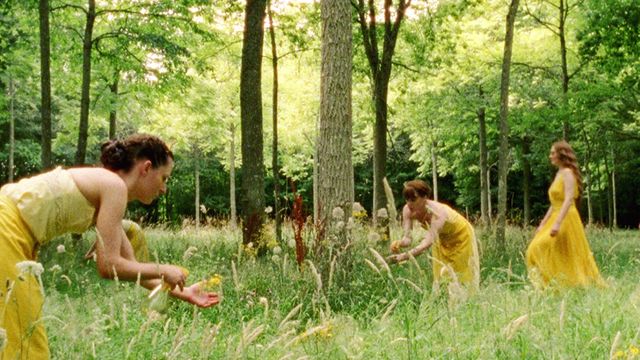 女王は自らの蜜を惜しみなく与える…異色の短編『ネクター』場面写真ギャラリー！（3枚目）