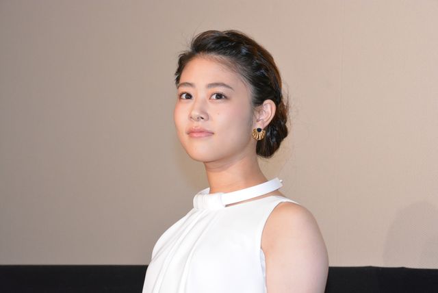 「アナ雪」に続け！　高畑充希＆城田優、シンデレラで紅白狙う!?　画像ギャラリー（2枚目）