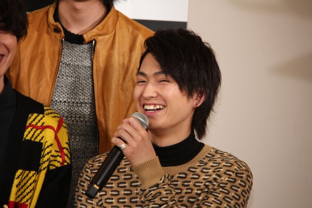 イケメン俳優・間宮祥太朗、古川雄輝とのラブシーンを振り返る「初めてのラブシーンが古川君で良かった」　画像ギャラリー（13枚目）