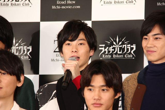 イケメン俳優・間宮祥太朗、古川雄輝とのラブシーンを振り返る「初めてのラブシーンが古川君で良かった」　画像ギャラリー（15枚目）