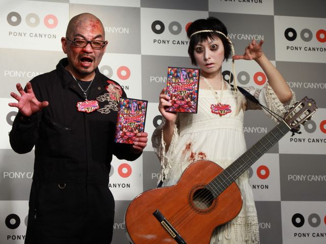 鳥居みゆき、ゾンビ軍団と共演！　フォトギャラリー（6枚目）