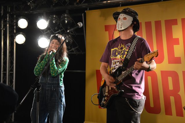 「saku saku Ver.9.0 / オーバーオールが止まらない」発売記念イベントフォトギャラリー（2枚目）