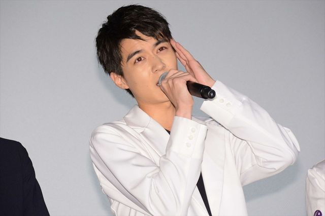 御成役・柳喬之、JK役の土屋シオンも登場！映画『仮面ライダー平成ジェネレーションズ FINAL ビルド＆エグゼイドwithレジェンドライダー』初日舞台あいさつ（14枚目）