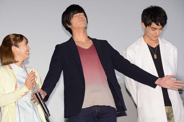 御成役・柳喬之、JK役の土屋シオンも登場！映画『仮面ライダー平成ジェネレーションズ FINAL ビルド＆エグゼイドwithレジェンドライダー』初日舞台あいさつ（15枚目）