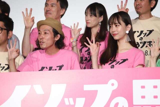 『イソップの思うツボ』石川瑠華、井桁弘恵、紅甘らキャスト、初日舞台あいさつに大集合！（3枚目）