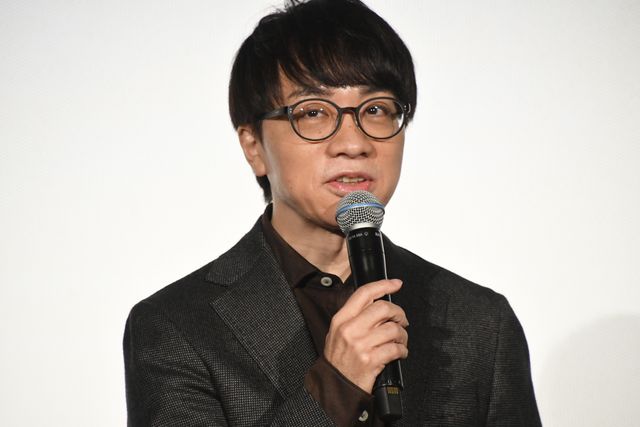 松村北斗、さわやかなほほ笑み！映画『すずめの戸締まり』御礼“お返し申す”舞台あいさつ（6枚目）