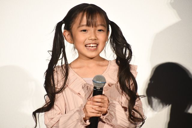 松村北斗、さわやかなほほ笑み！映画『すずめの戸締まり』御礼“お返し申す”舞台あいさつ（17枚目）