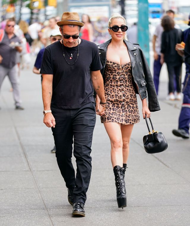 レディー・ガガの婚約者＆大きな婚約指輪！（3枚目）