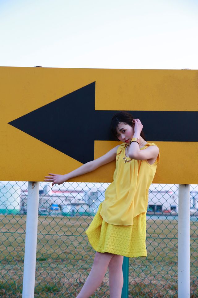 かわいすぎ！福原遥1stフォトブック「はるかいろ」（仮）ギャラリー（3枚目）