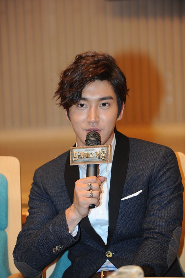 SUPER JUNIORシウォン、「ドラマの帝王」でのナルシストぶりに母親も心配＜韓国JPICTURES＞：フォトギャラリー