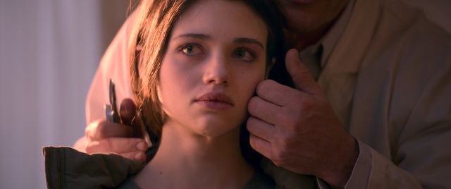 『ガール・イン・ザ・ミラー』フォトギャラリー（2枚目）