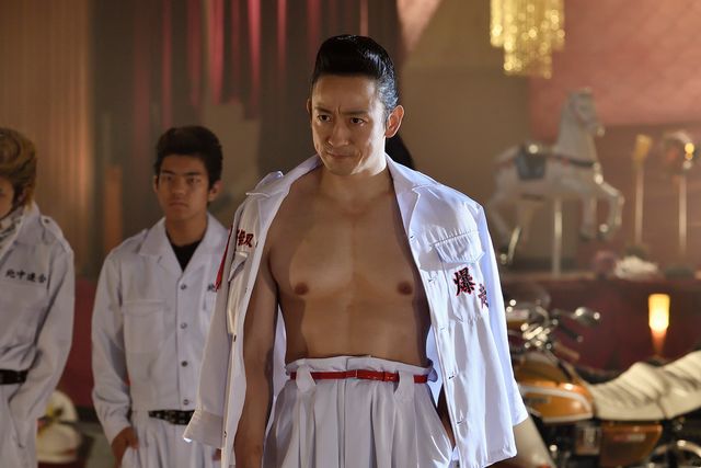 山本耕史の肉体美＆リーゼント姿！映画『KAPPEI カッペイ』場面カット：フォトギャラリー