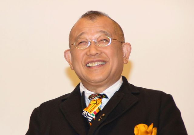 笑福亭鶴瓶、綾野剛、小松菜奈、公開初日を鏡開きでお祝い！（10枚目）