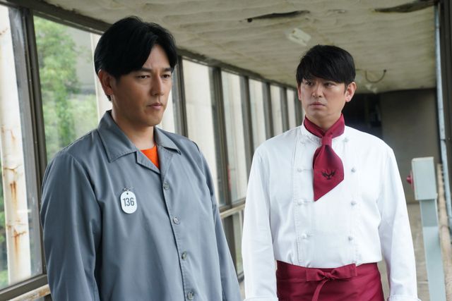 25年ぶりの再会を果たす氷川誠＆津上翔一