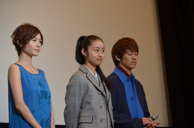 映画『つやのよる ある愛に関わった、女たちの物語』初日舞台あいさつフォトギャラリー（9枚目）