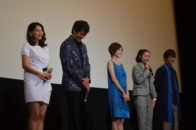 映画『つやのよる ある愛に関わった、女たちの物語』初日舞台あいさつフォトギャラリー（14枚目）