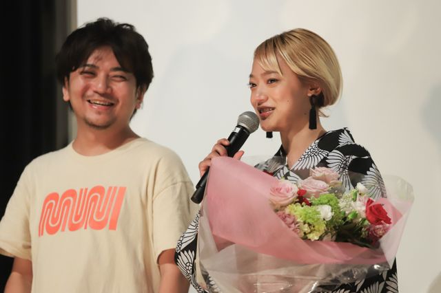 希代彩『JKエレジー』初日舞台あいさつ（12枚目）