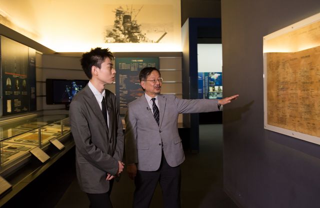 菅田将暉、戦艦大和の資料を見学『アルキメデスの大戦』呉・凱旋イベント（6枚目）
