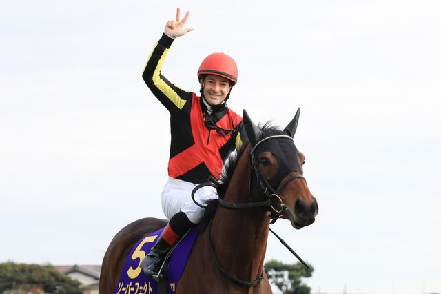 【ネタバレあり】日曜劇場「ザ・ロイヤルファミリー」最終話場面写真（3枚目）