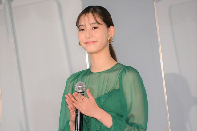 神木隆之介、中村倫也、新木優子のいい笑顔！『100日間生きたワニ』初日舞台あいさつ（6枚目）