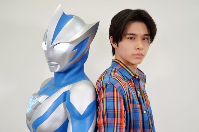 シリーズ60年の歴史を胸に！岩崎碧＆ウルトラマンテオ