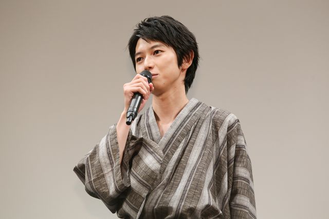 古田新太、やせてる！　20年以上前の金髪ロン毛写真に一同ビックリ！　画像ギャラリー（3枚目）