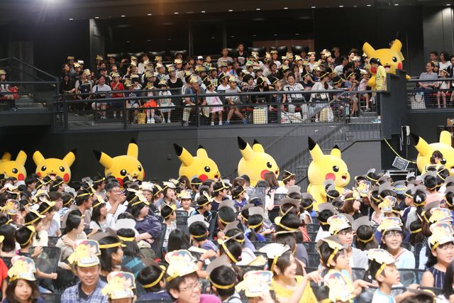 古田新太、やせてる！　20年以上前の金髪ロン毛写真に一同ビックリ！　画像ギャラリー（19枚目）