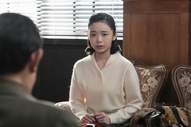 愛助（水上恒司）がトミ（小雪）に話してしまい…「ブギウギ」第80回の場面写真（4枚目）