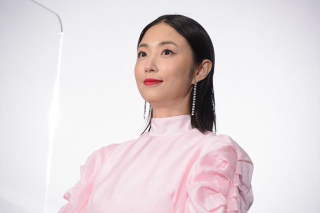 映画『極主夫道　ザ・シネマ』大ヒット御礼舞台あいさつ（2枚目）