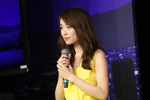 ウーマン村本＆泉里香『ラ・ラ・ランド』カップルに変身！（7枚目）