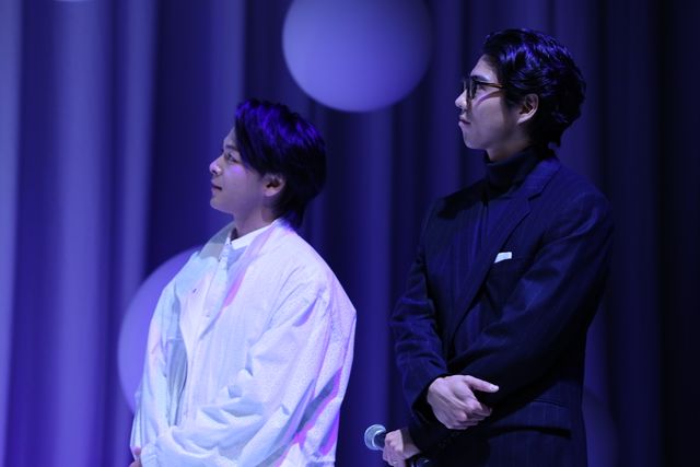 白コーデの江口拓也×種崎敦美×松田健一郎が生アフレコ！400人のファンを前にド緊張（2枚目）