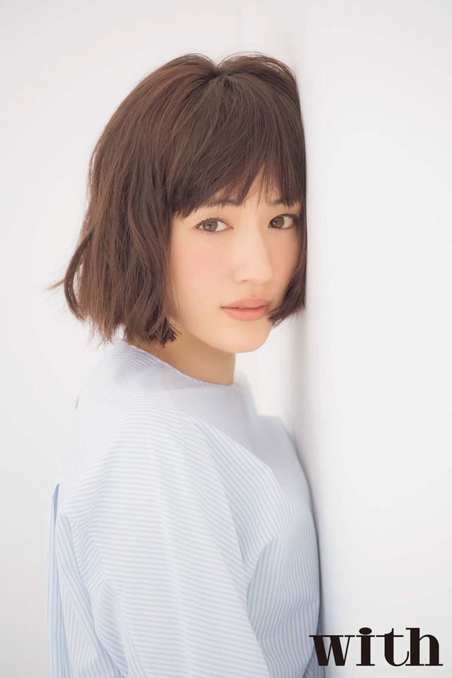 綾瀬はるかが表紙に！「with3月号」より（2枚目）