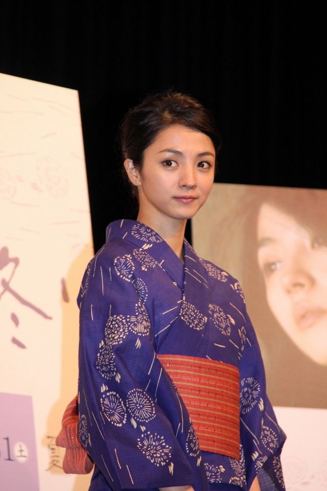 満島＆綾野の浴衣姿！フォトギャラリー（2枚目）